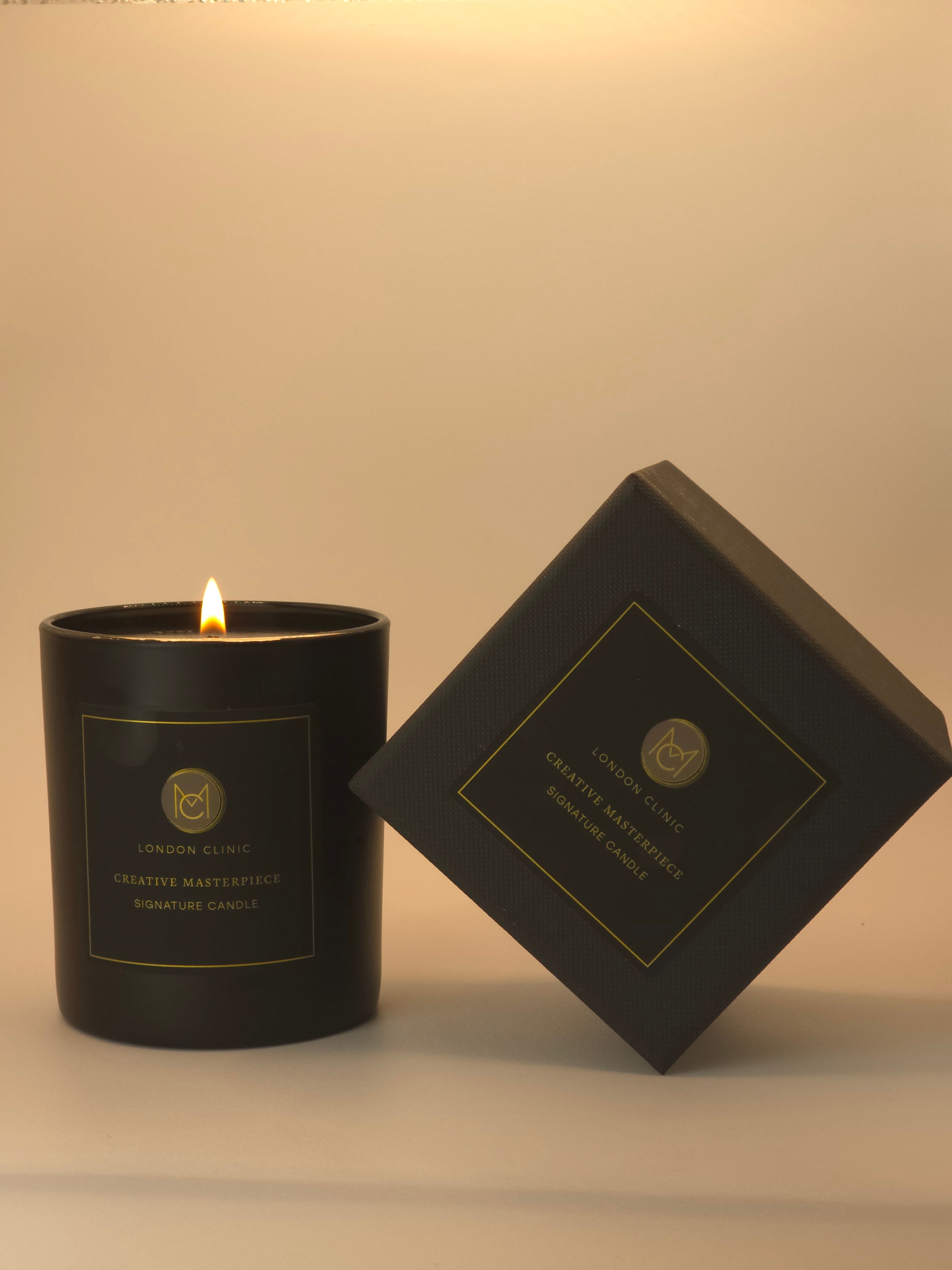 CM Skin Creative Masterpiece : Signature Candle 220g