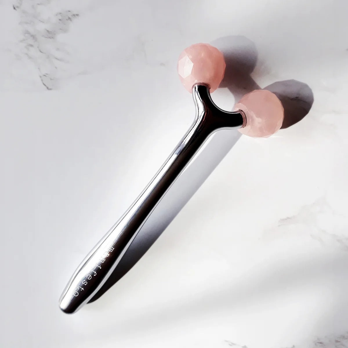 Manifesto Rose Quartz Roller