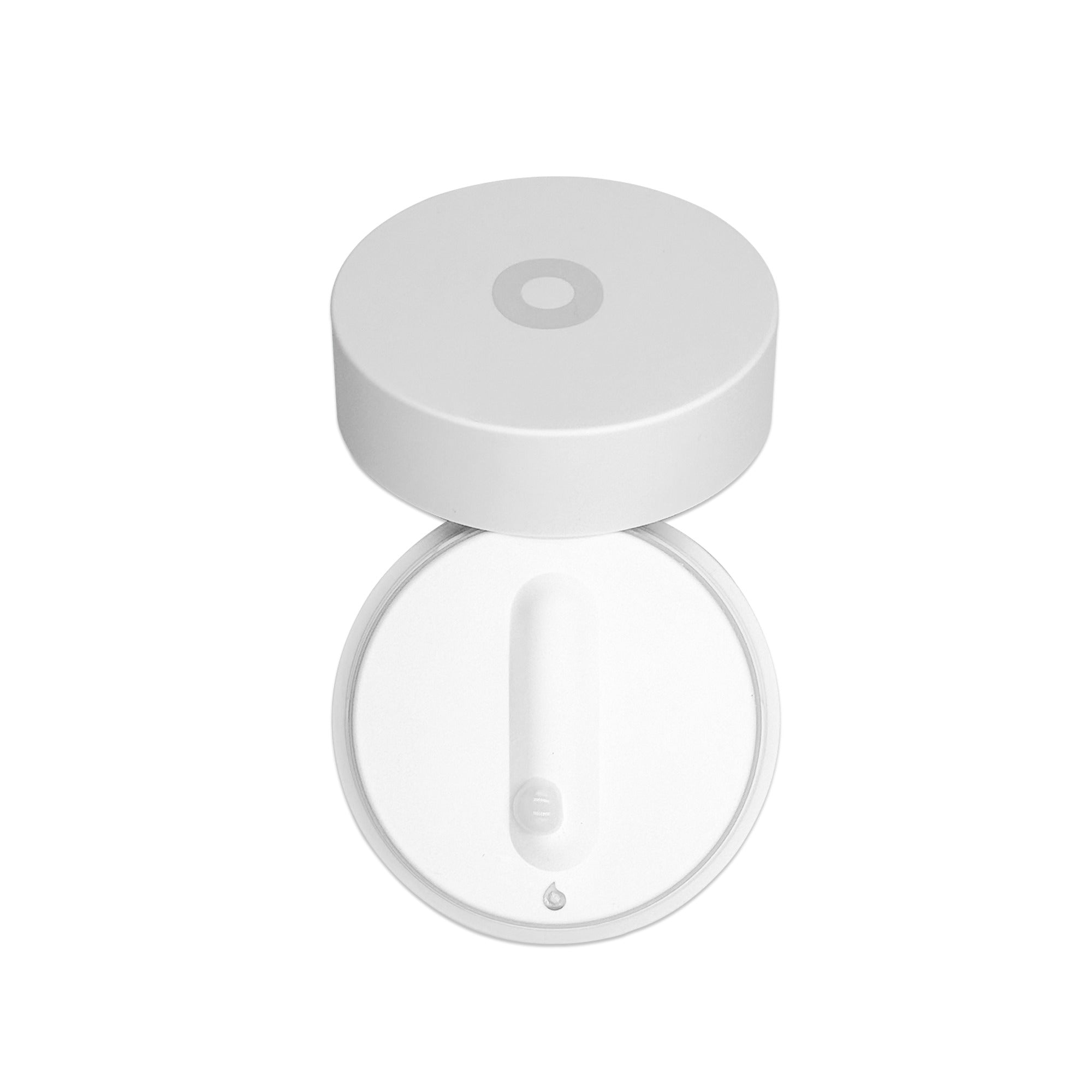 Lightweight hydrating moisturizer for all skin types with barrier-repair and anti-aging benefits